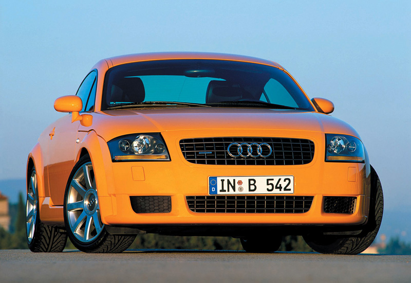 Audi TT 3.2 quattro Coupe = 250 км/ч. 250 л.с. 6.2 сек.