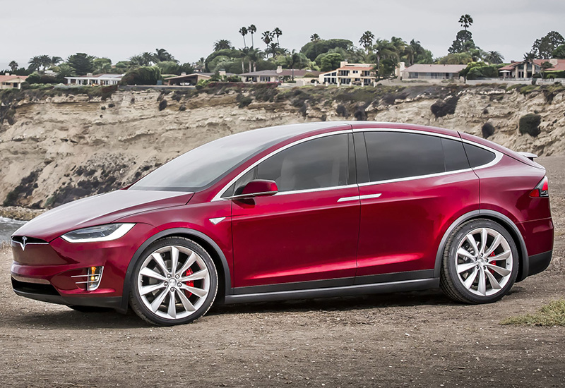 Tesla Model X P100D = 250+ км/ч. 773 л.с. 3.1 сек.