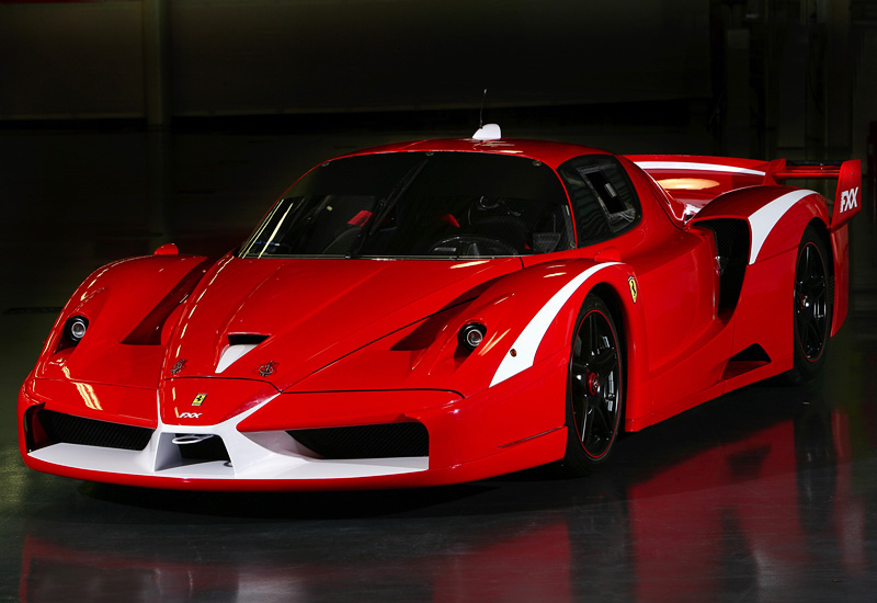 Ferrari FXX Evoluzione = 340+ км/ч. 860 л.с. 2.5 сек.