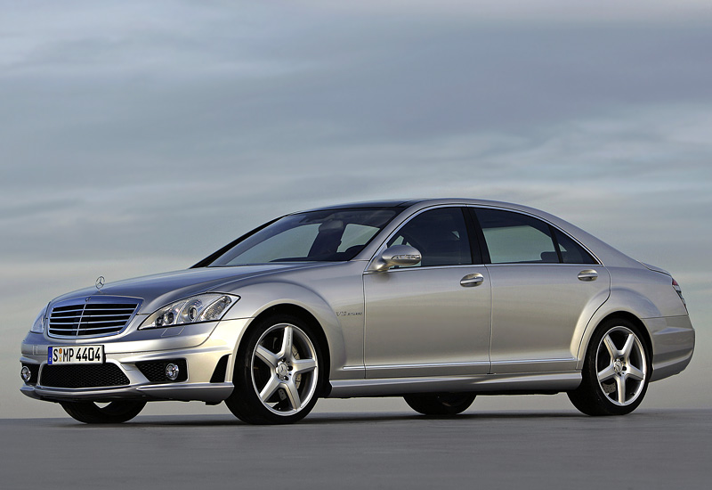 Mercedes-Benz S 65 AMG L (V221) = 250+ км/ч. 612 л.с. 4.4 сек.