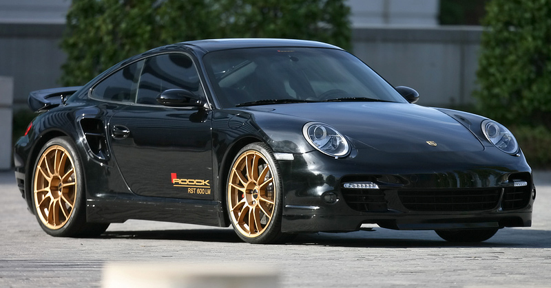 Porsche 911 Turbo Roock RST 600 LM = 340 км/ч. 602 л.с. 3.1 сек.