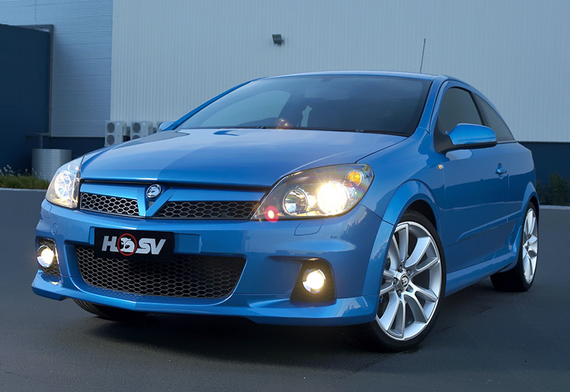 Holden Astra HSV VXR = 240 км/ч. 241 л.с. 6.4 сек.