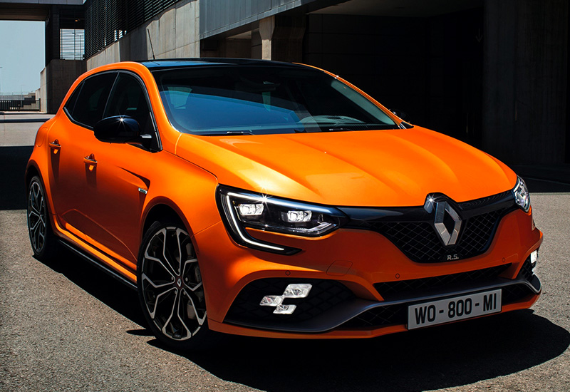 Renault Megane RS = 260 км/ч. 280 л.с. 5.8 сек.