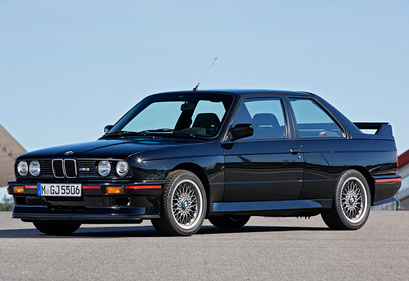 BMW M3 Sport Evolution (E30) = 248 км/ч. 238 л.с. 6.4 сек.
