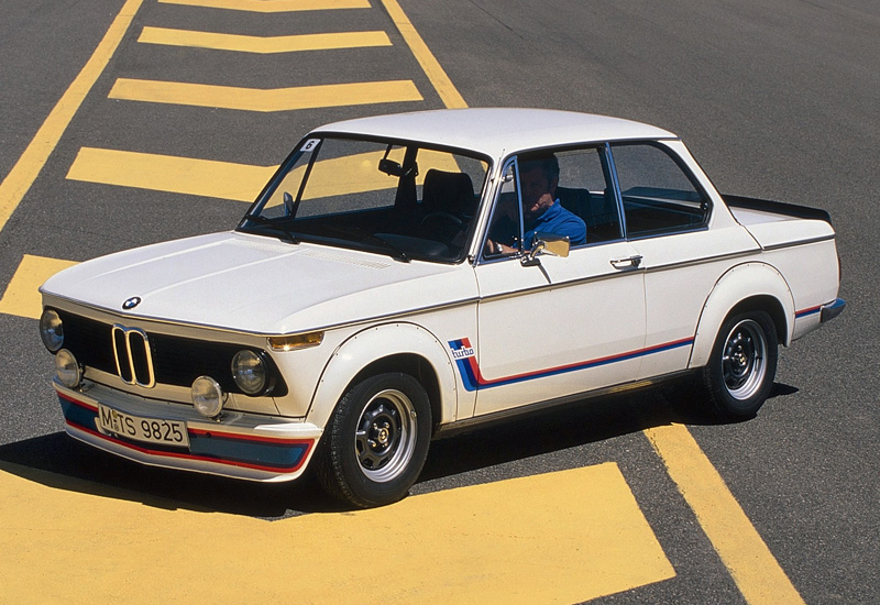 BMW 2002 Turbo (E20) = 206 км/ч. 170 л.с. 6.6 сек.