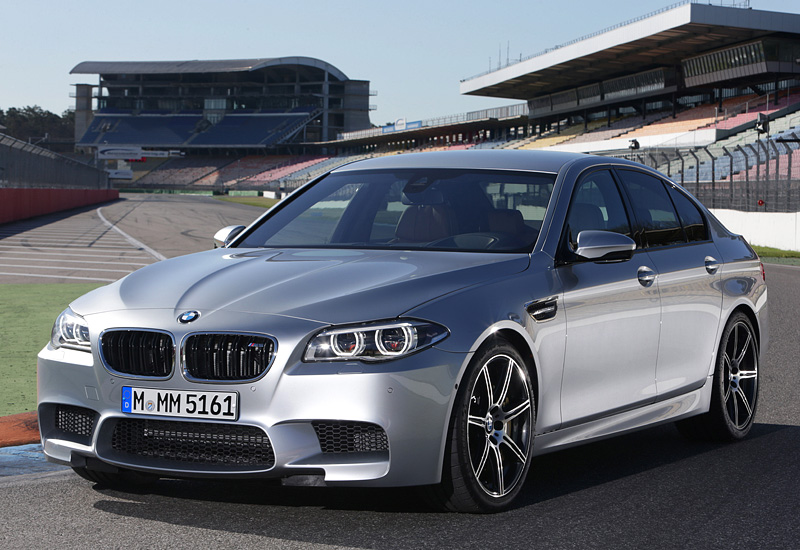 BMW M5 Competition Package (F10) = 305+ км/ч. 575 л.с. 4.3 сек.