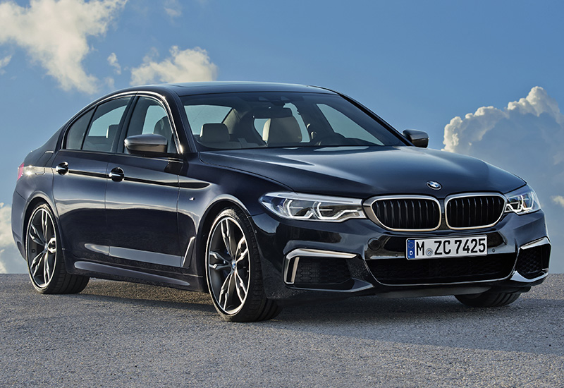 BMW M550i xDrive (F90) = 250+ км/ч. 462 л.с. 4 сек.