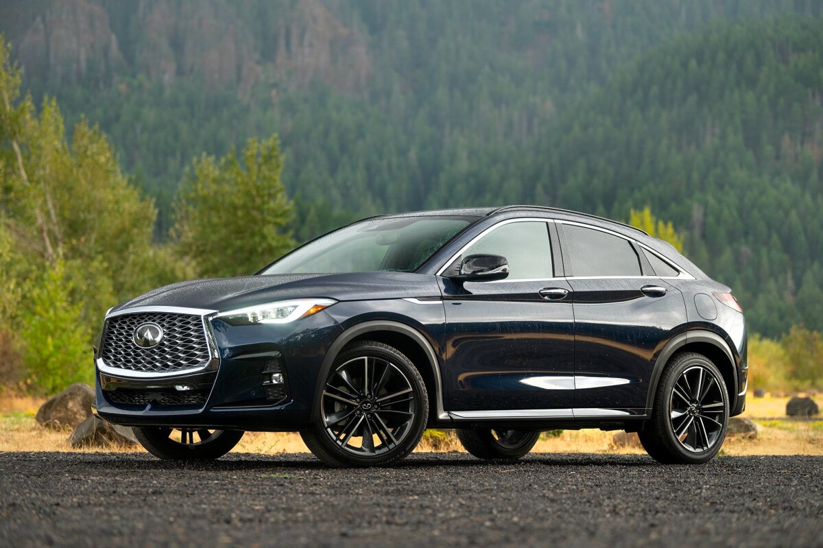 Infiniti QX70 II