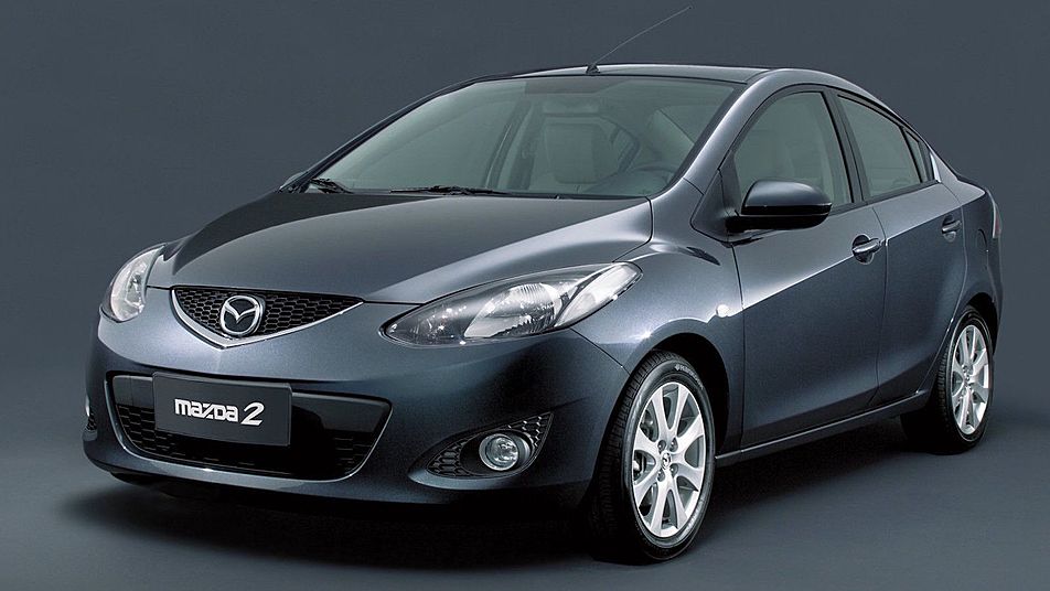 Mazda 2 II Sedan