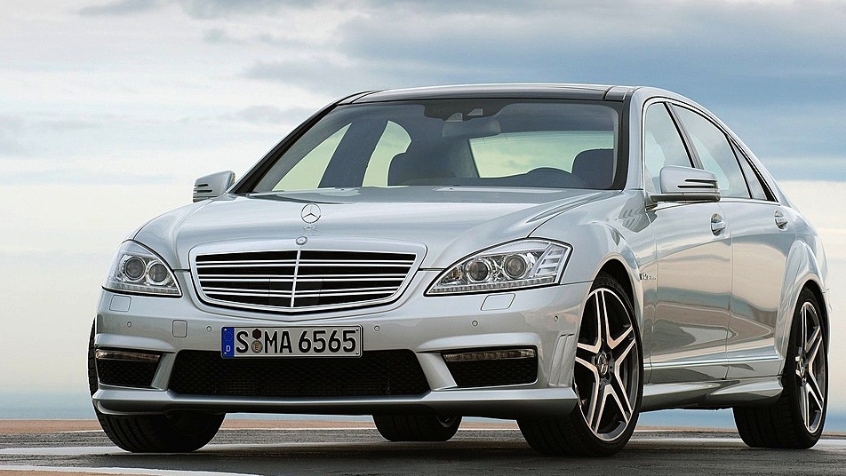 Mercedes-Benz S-class W221 65 AMG