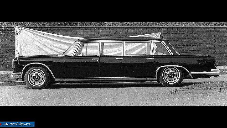 Mercedes-Benz Pullman V100 600 6-door