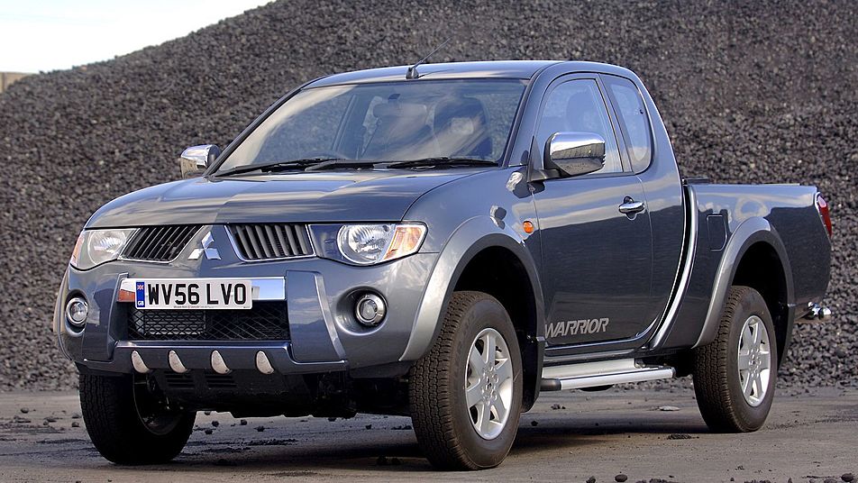 Mitsubishi L200 IV Crew Cab