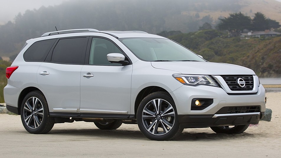 Nissan Pathfinder IV