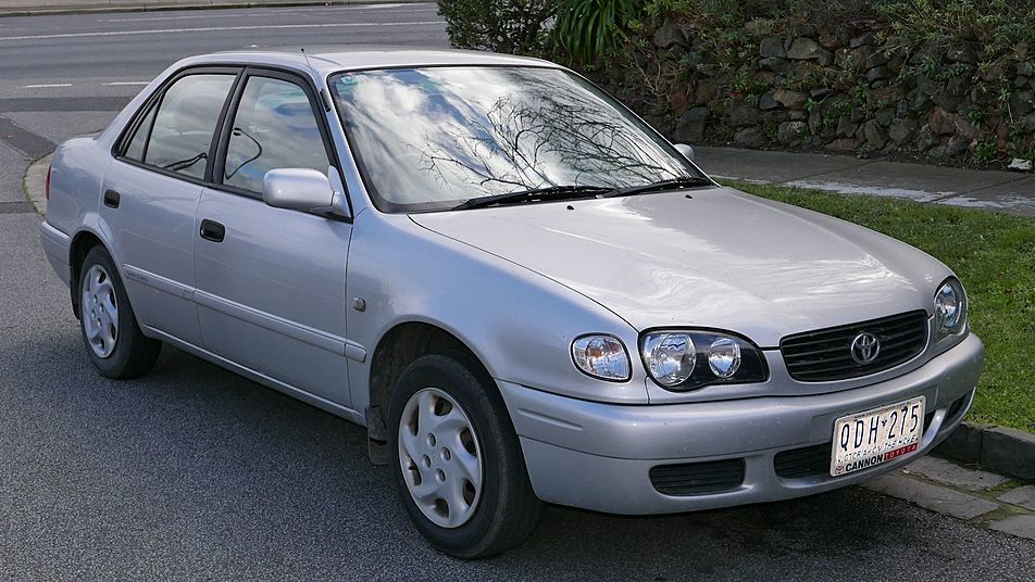 Toyota Corolla VIII