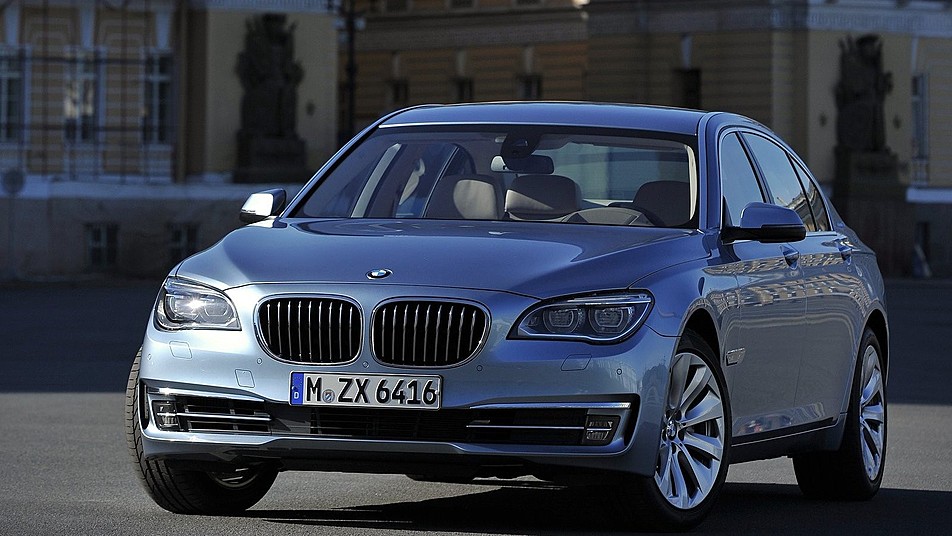 Bmw 7-series V ActiveHybrid