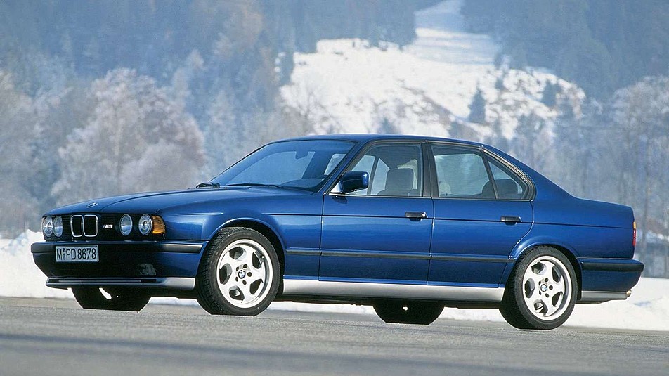 Bmw 5-series E34 Sedan M