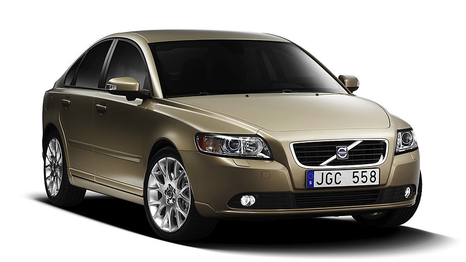 Volvo S40 II