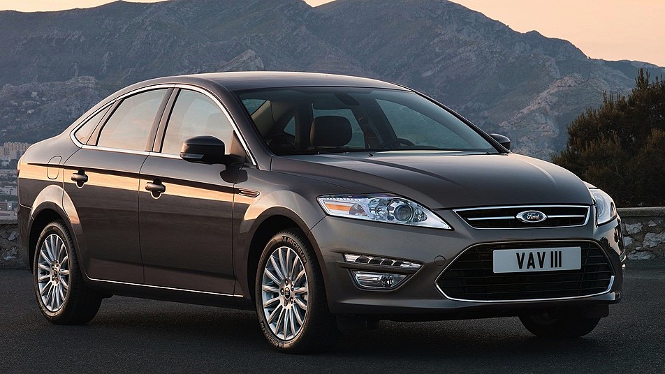 Ford Mondeo III Hatchback