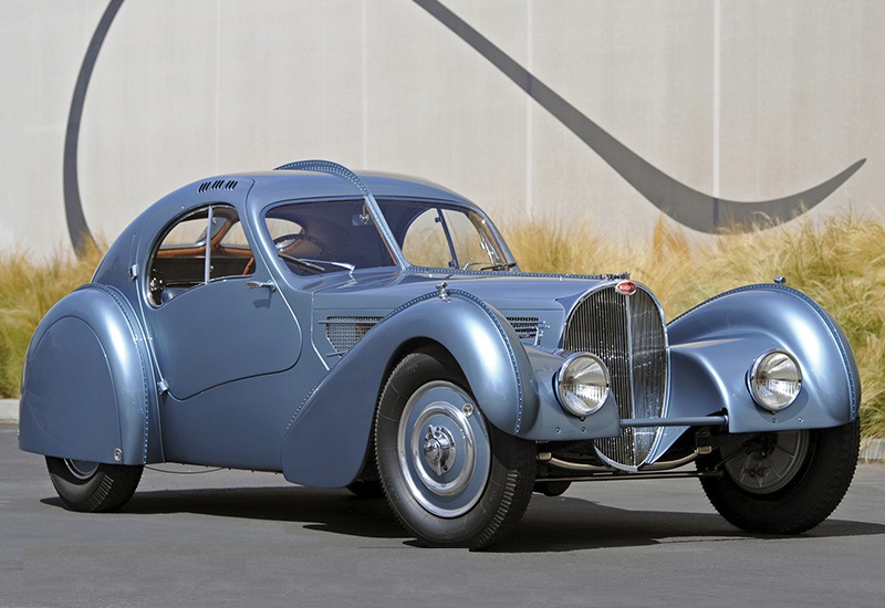 Bugatti Type 57SC Atlantic = 208 км/ч. 213 л.с. 9.8 сек.