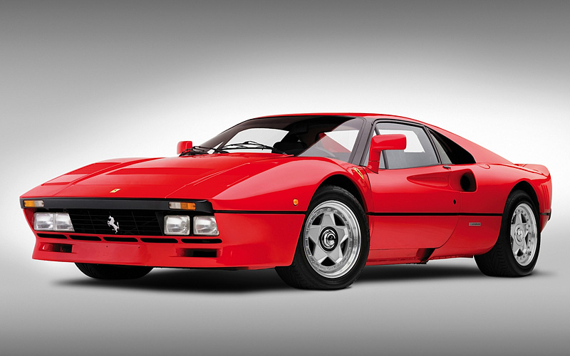 Ferrari 288 GTO = 306 км/ч. 400 л.с. 4.8 сек.