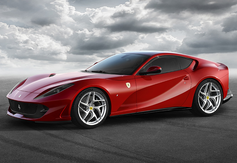 Ferrari 812 Superfast = 340 км/ч. 800 л.с. 2.9 сек.