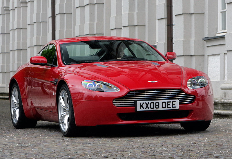 Aston Martin V8 Vantage = 290 км/ч. 426 л.с. 4.8 сек.