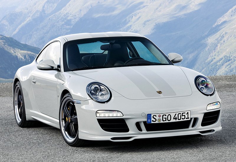 Porsche 911 Sport Classic (997) = 301 км/ч. 408 л.с. 4.4 сек.