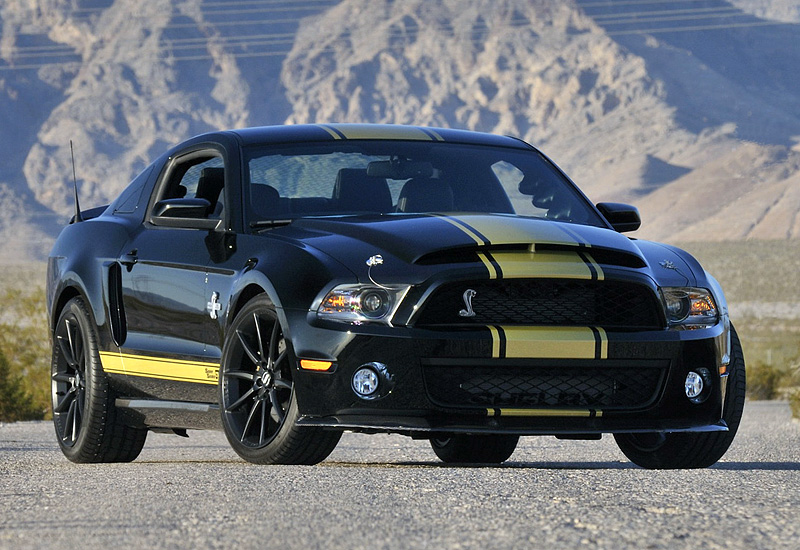 Ford Mustang Shelby GT500 Super Snake 50th Anniversary = 330 км/ч. 800 л.с. 3.8 сек.
