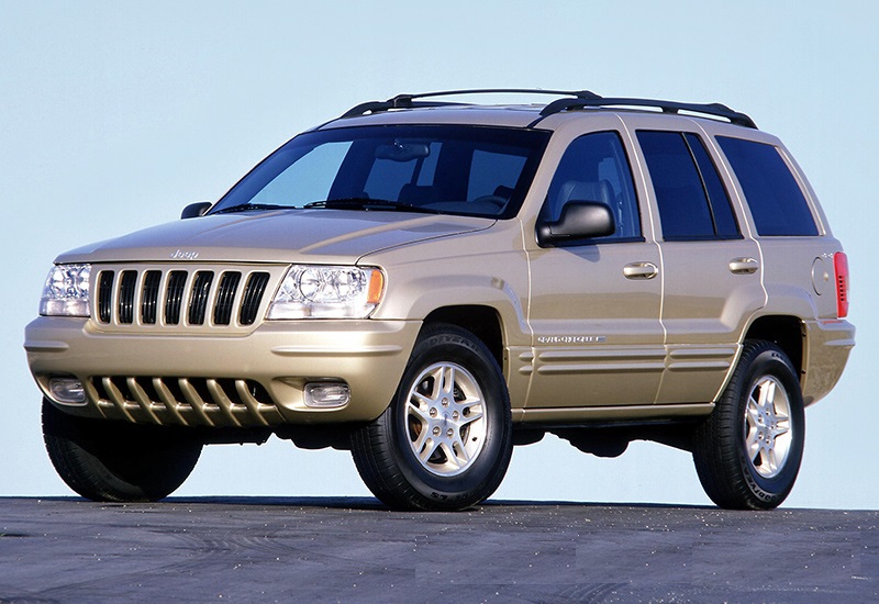 Jeep Grand Cherokee Limited (WJ) = 210 км/ч. 268 л.с. 6.8 сек.