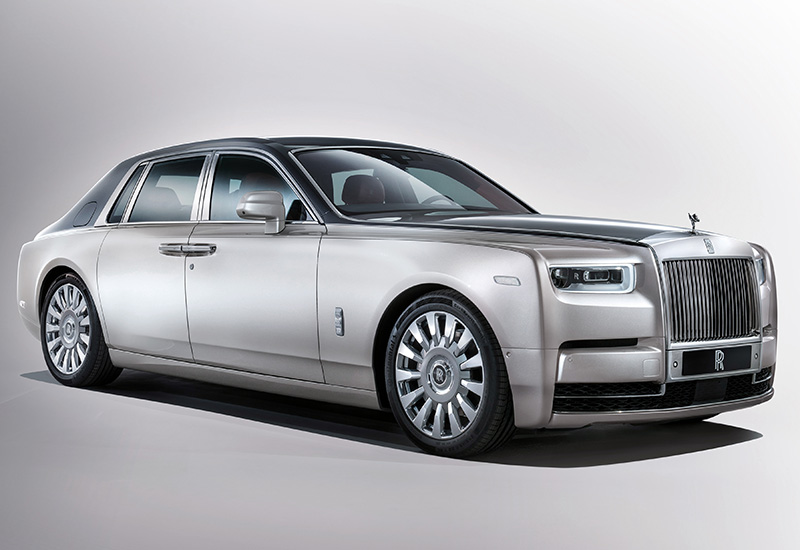 Rolls-Royce Phantom = 250+ км/ч. 571 л.с. 5.3 сек.