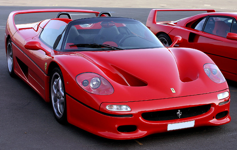 Ferrari F50 = 325 км/ч. 520 л.с. 3.9 сек.