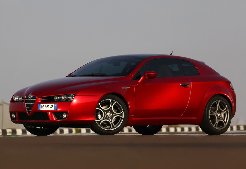 Alfa Romeo Brera S = 244 км/ч. 260 л.с. 6.8 сек.